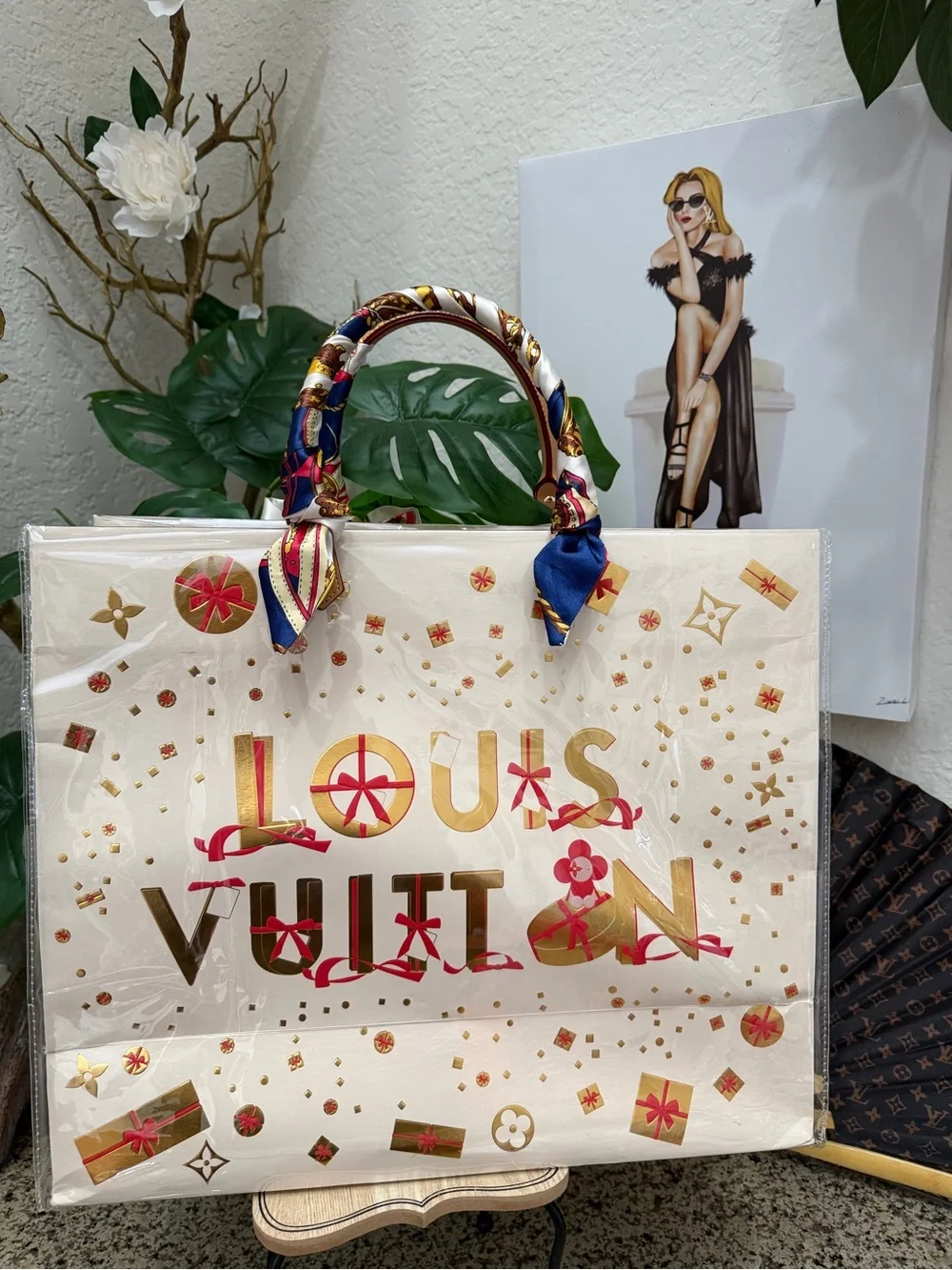 ♥️🤍♥️Louis Vuitton XL Gift Bag Tote♥️🤍♥️ - Picture 4 of 7